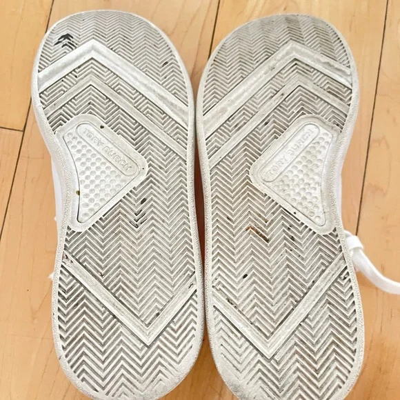 Tory Burch Double T Howell Court Sneaker - Picture 4 of 5